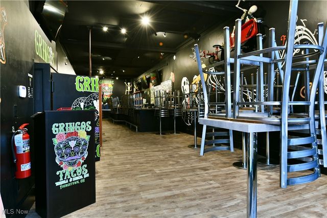 24 N Phelps Street, Youngstown, OH 44503