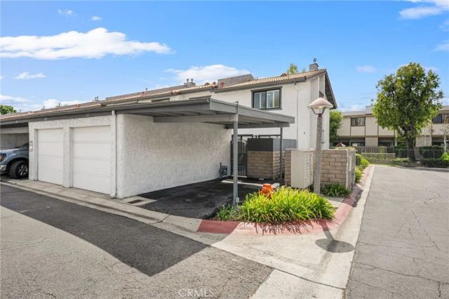 1910 W Palmyra 135, Orange, CA 92868