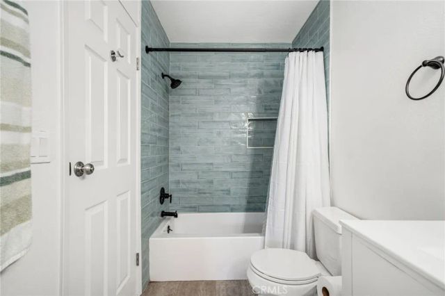 1910 W Palmyra 135, Orange, CA 92868