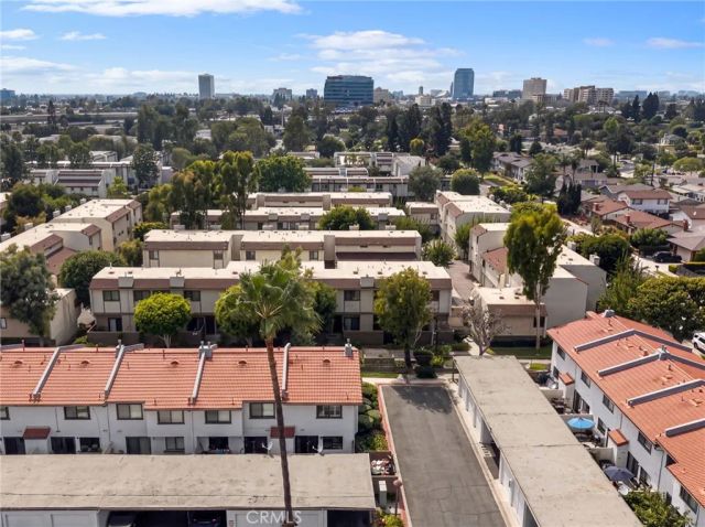 1910 W Palmyra 135, Orange, CA 92868