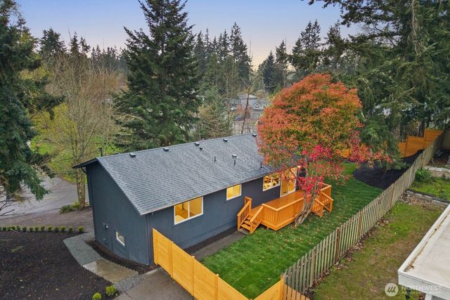 7211 182nd Street SW, Edmonds, WA 98026
