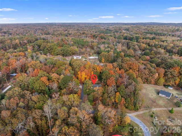 189 Panther Lane 94-97, Thomasville, NC 27360