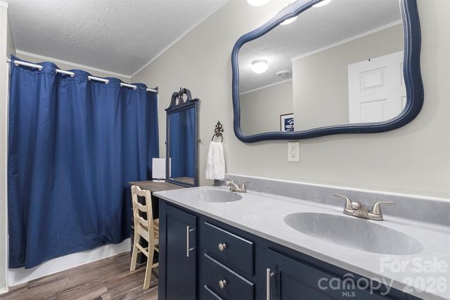 189 Panther Lane 94-97, Thomasville, NC 27360