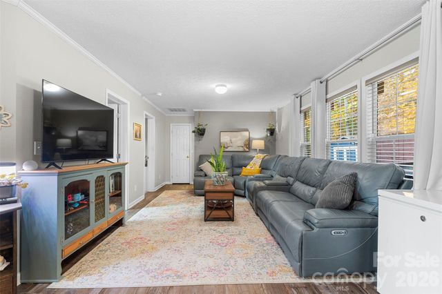 189 Panther Lane 94-97, Thomasville, NC 27360