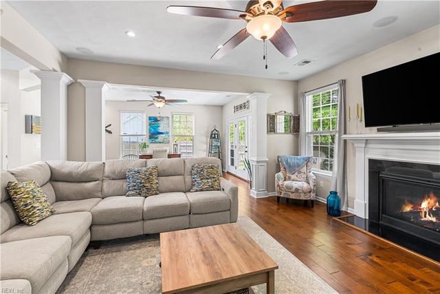 2516 Mirasol DR, Virginia Beach, VA 23456