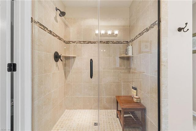 2516 Mirasol DR, Virginia Beach, VA 23456