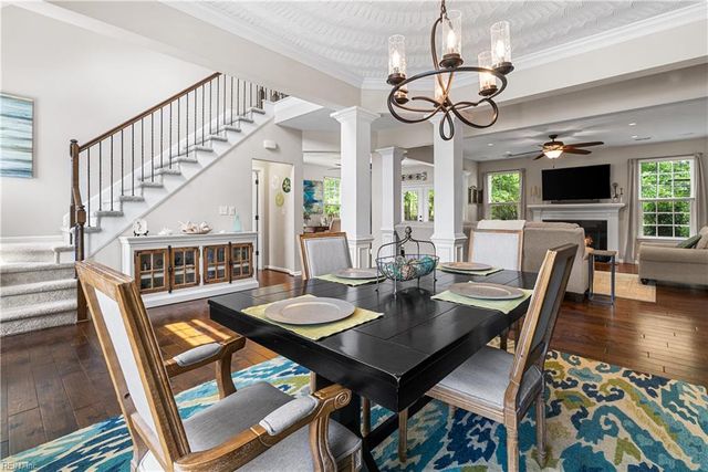 2516 Mirasol DR, Virginia Beach, VA 23456