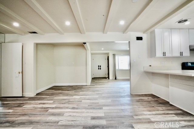 22148 Welby Way, Woodland Hills, CA 91303