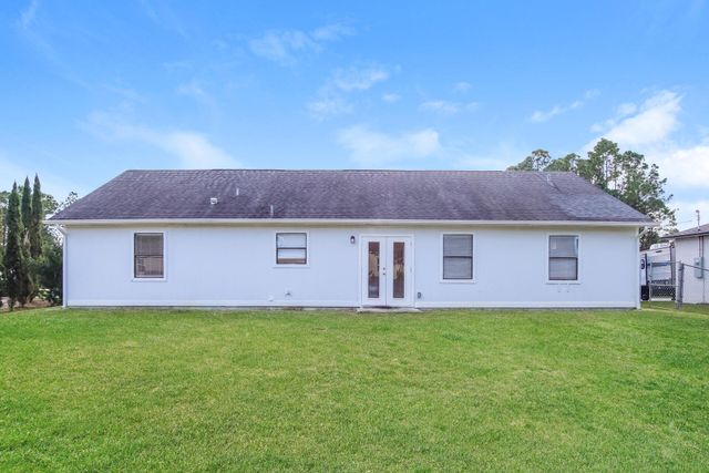 1067 Pappas Road SE, Palm Bay, FL 32909
