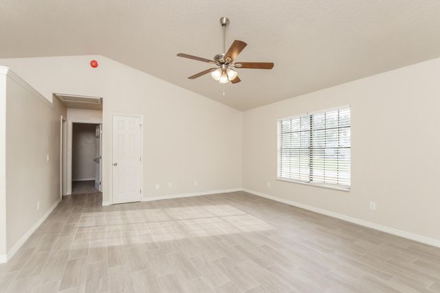1067 Pappas Road SE, Palm Bay, FL 32909