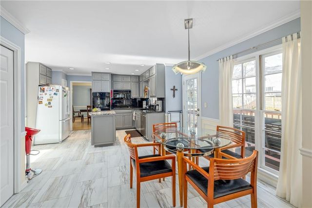 740 Birch Ridge Drive, Roswell, GA 30076