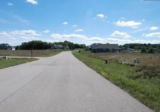 1700 Strasbourg, East Bay Twp, MI 49696