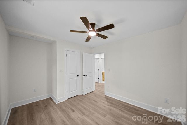 6800 ludwig Drive, Charlotte, NC 28215