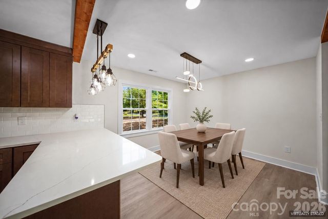 6800 ludwig Drive, Charlotte, NC 28215