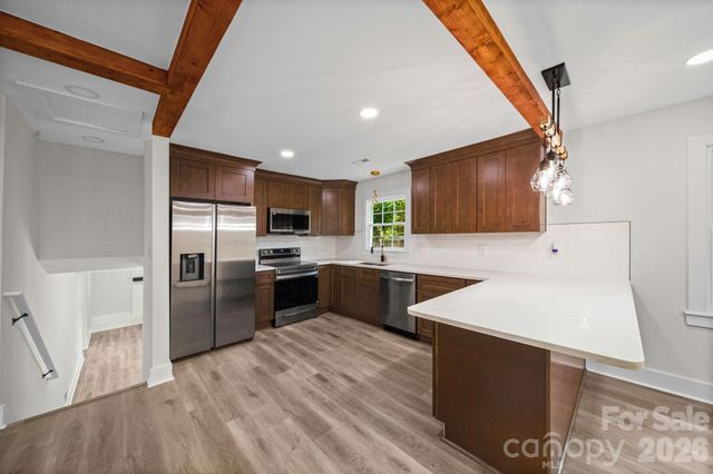 6800 ludwig Drive, Charlotte, NC 28215