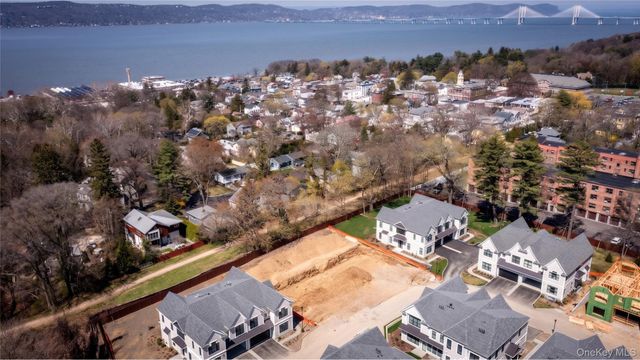 16 Marker Ridge, Irvington, NY 10533