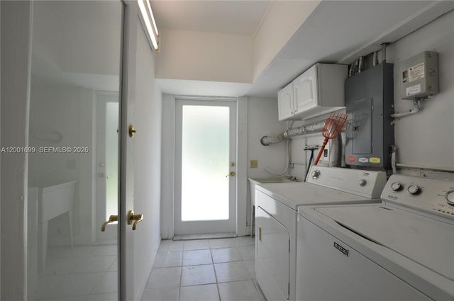 11111 SW 78th Ct, Pinecrest, FL 33156