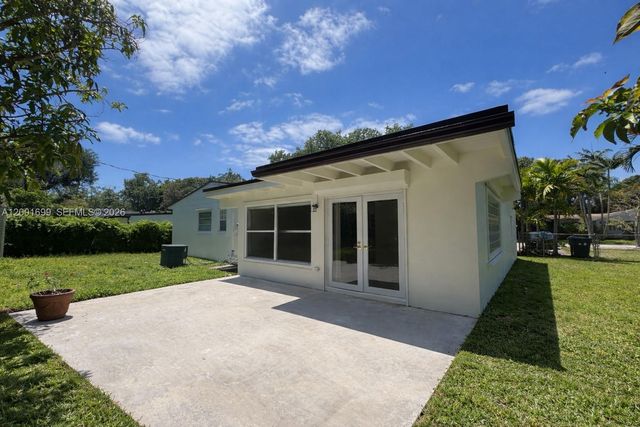 11111 SW 78th Ct, Pinecrest, FL 33156