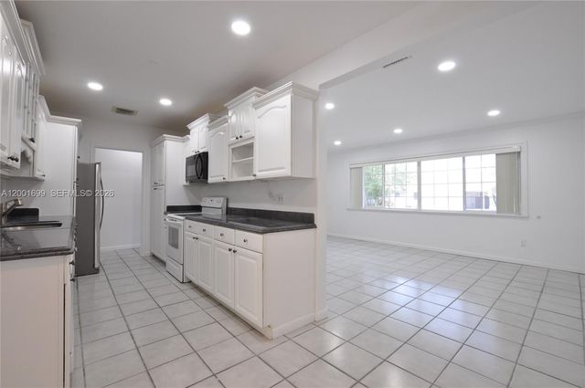 11111 SW 78th Ct, Pinecrest, FL 33156