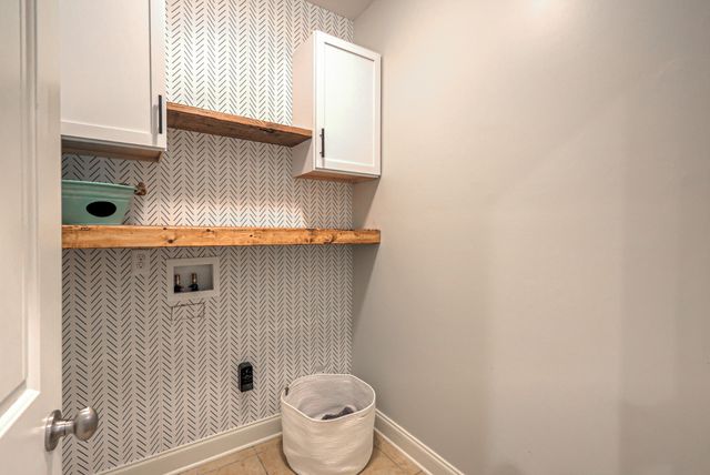 1005 Avery Trace Circle, Hendersonville, TN 37075