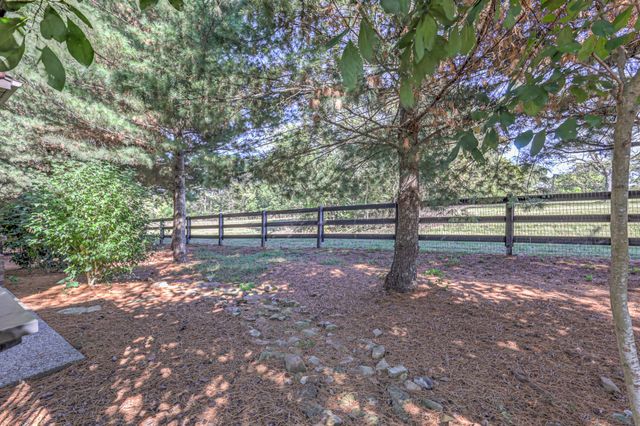 1005 Avery Trace Circle, Hendersonville, TN 37075