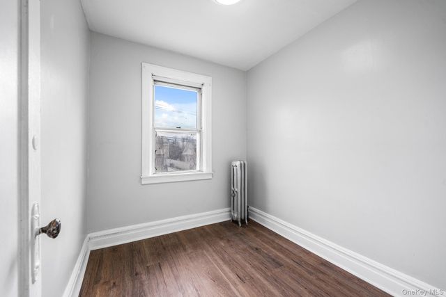 19125 115th Road, Saint Albans, NY 11412