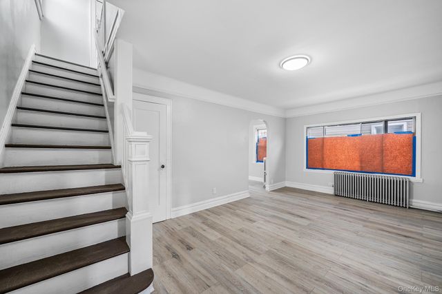 19125 115th Road, Saint Albans, NY 11412