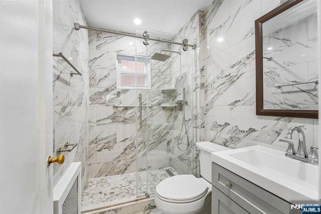 1030 Jassamine Way, Fort Lee, NJ 07024