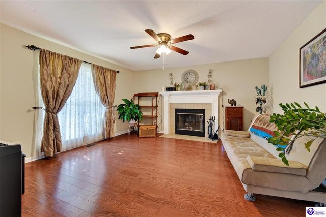 403 Jey Drive, Elizabethtown, KY 42701