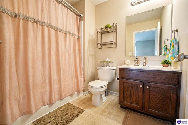 403 Jey Drive, Elizabethtown, KY 42701