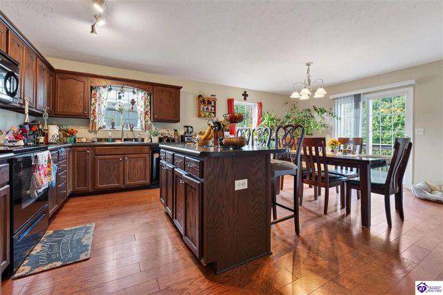 403 Jey Drive, Elizabethtown, KY 42701