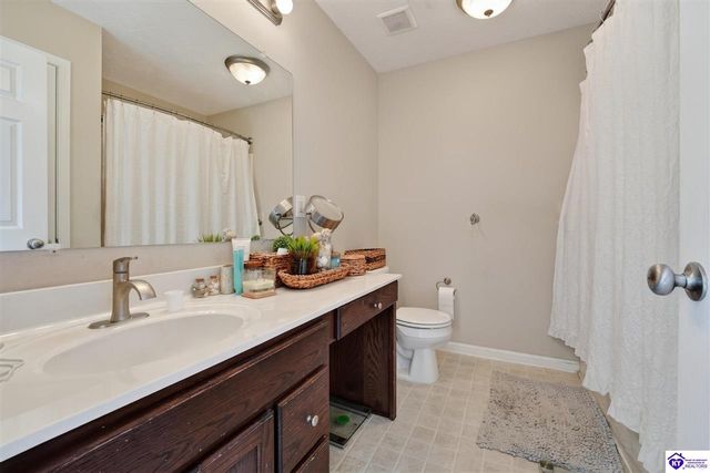 403 Jey Drive, Elizabethtown, KY 42701