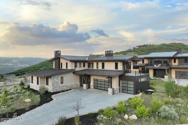 9654 N Midnight Court, Kamas, UT 84036