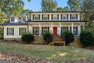 381 Country Lake Drive, Mcdonough, GA 30252
