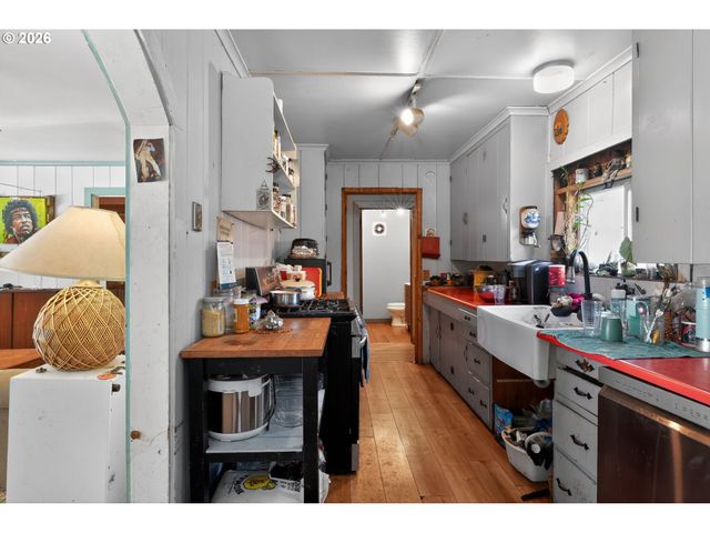 4877 Ne H Ave, Neotsu, OR 97364