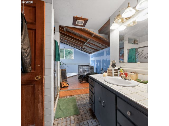 4877 Ne H Ave, Neotsu, OR 97364