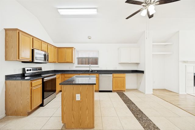202 Trenton Drive, Wylie, TX 75098
