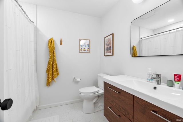 125 Tamiami Trail, West Lafayette, IN 47906