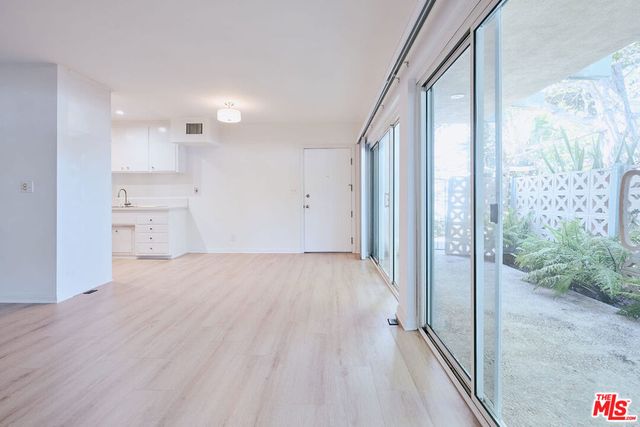 7712 Paseo Del Rey 1, Playa Del Rey, CA 90293