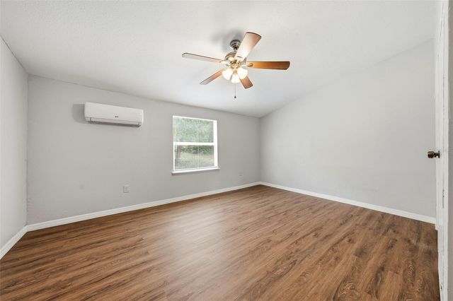 40404 HOLLY BRANCH ROAD, Eustis, FL 32736
