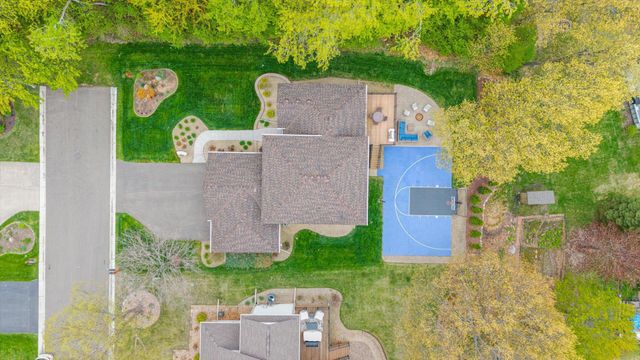 7876 17th Street N, Oakdale, MN 55128