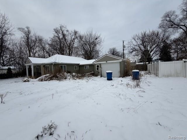 970 Henderson Avenue, Waterford, MI 48328