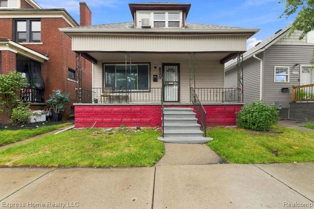 12062 Saint Aubin Street, Hamtramck, MI 48212