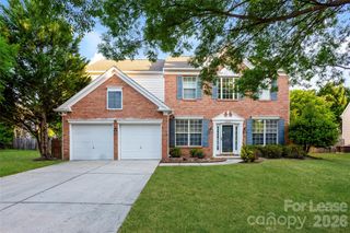 10313 Scotch Pine Circle, Charlotte, NC 28262