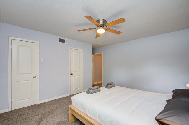 4522 Willowbend Boulevard, Houston, TX 77035