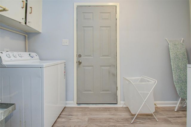 4522 Willowbend Boulevard, Houston, TX 77035