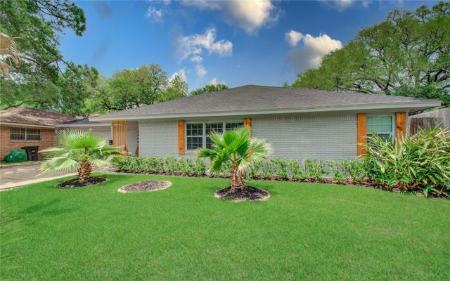 4522 Willowbend Boulevard, Houston, TX 77035