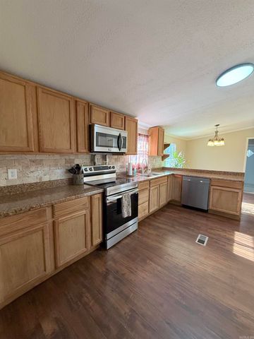 214 Shafer Trl, Austin, AR 72007