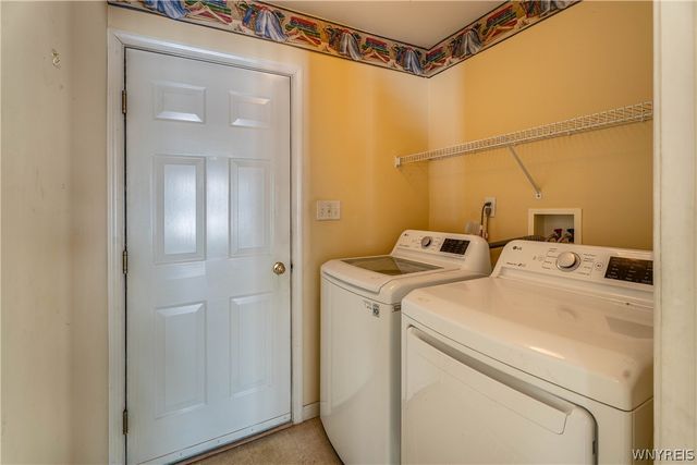 6821 Amanda Lane, Lockport Town, NY 14094