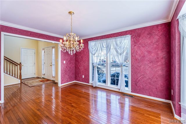 6821 Amanda Lane, Lockport Town, NY 14094